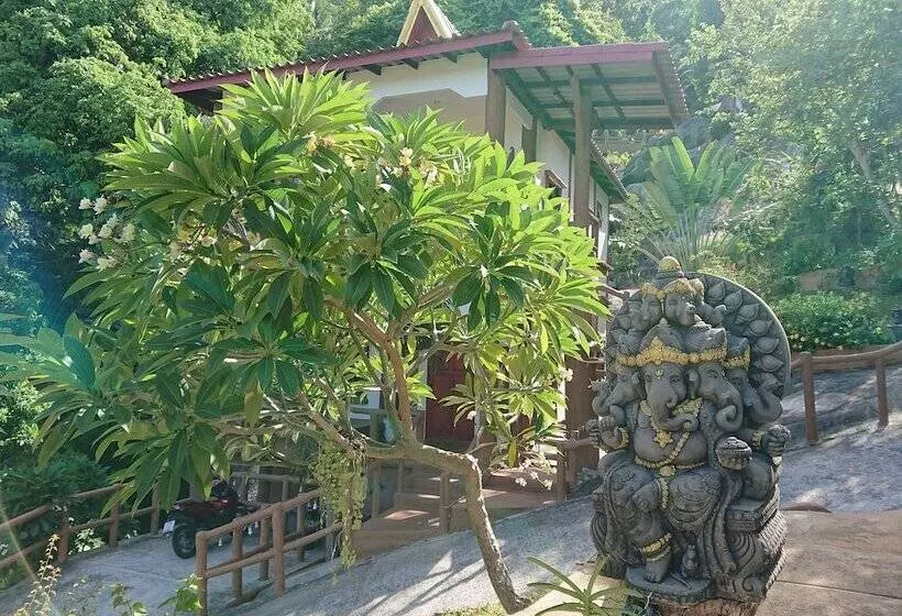 Hotel Moonstone Studio