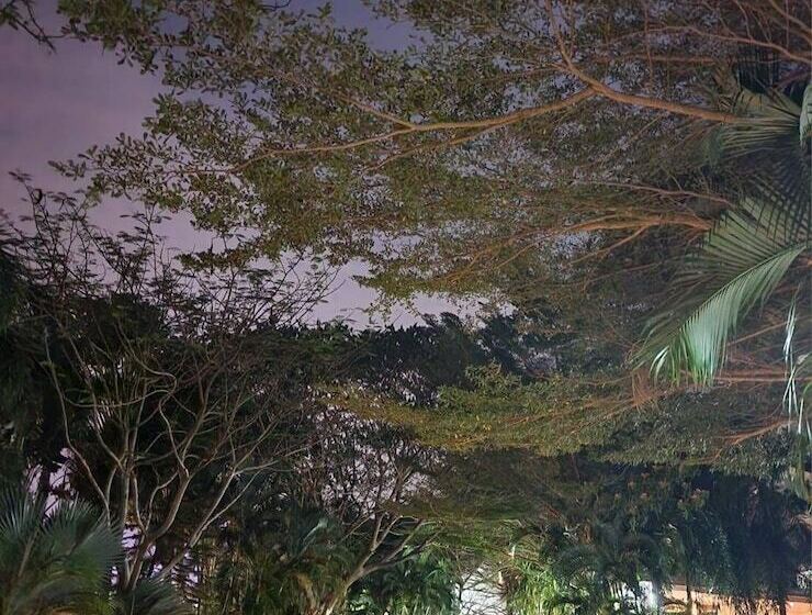 فندق Phukamala Suite