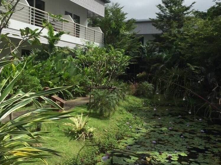 فندق Phukamala Suite