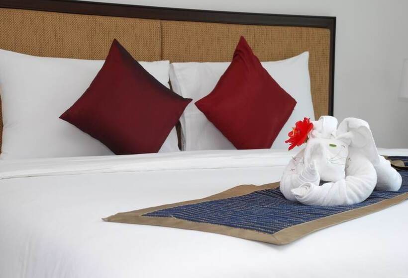 فندق Phukamala Suite