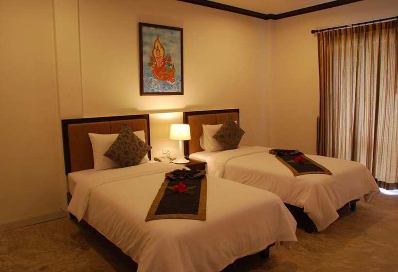 فندق Phukamala Suite