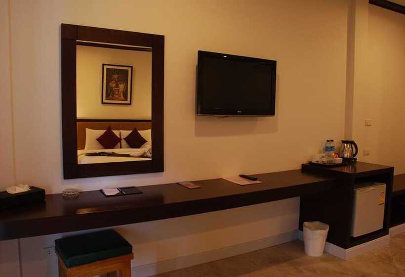 فندق Phukamala Suite