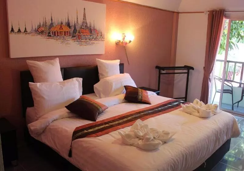 Отель Samui Green