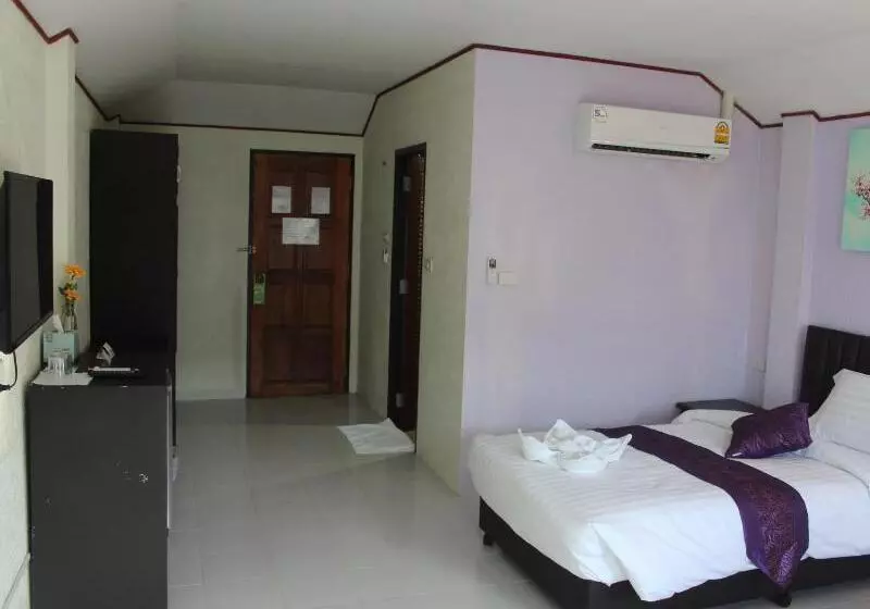 Отель Samui Green