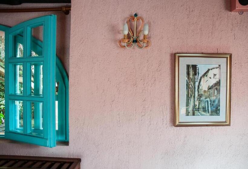 בית מלון כפרי Scintilla