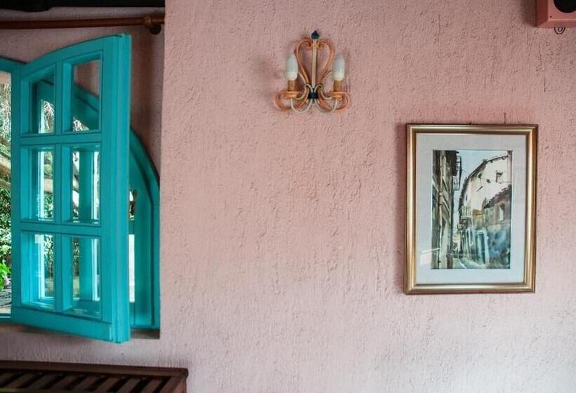 בית מלון כפרי Scintilla