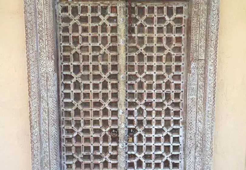 בית מלון כפרי Seven Maze Charming House