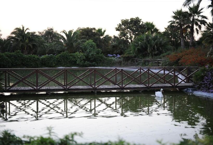 בית מלון כפרי Seven Maze Charming House