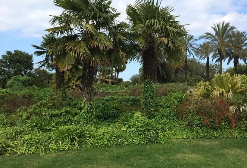 בית מלון כפרי Seven Maze Charming House