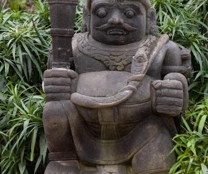 בית מלון כפרי Seven Maze Charming House