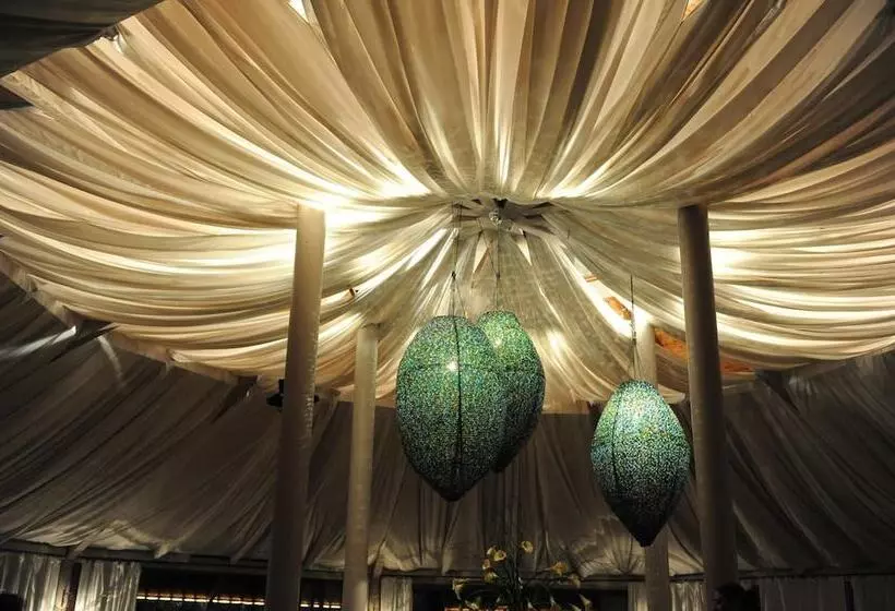 בית מלון כפרי Seven Maze Charming House