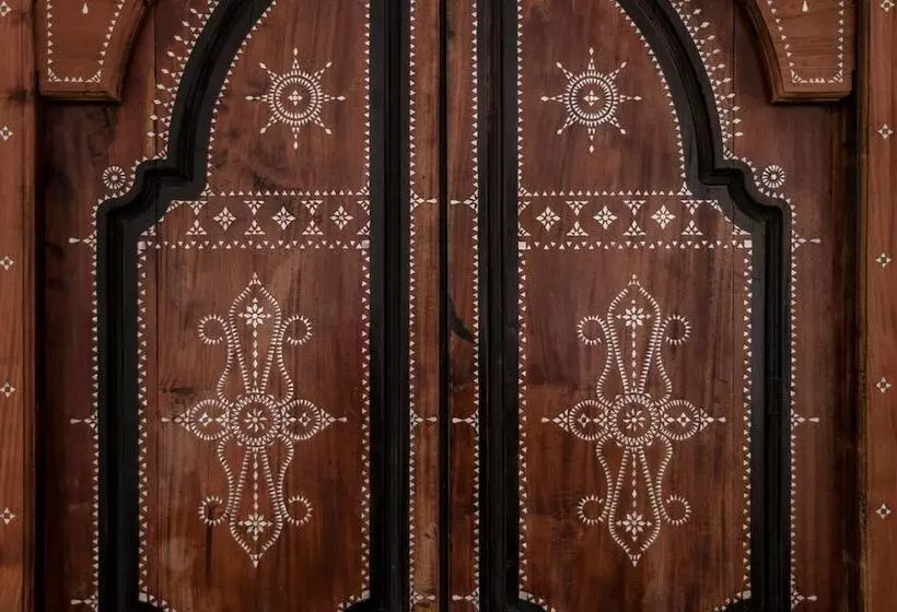 בית מלון כפרי Seven Maze Charming House