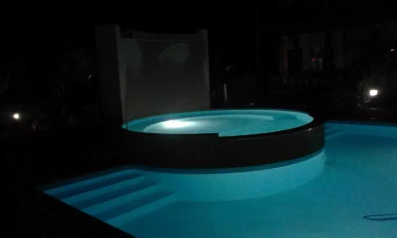 호텔 Tamarind Twin Resort