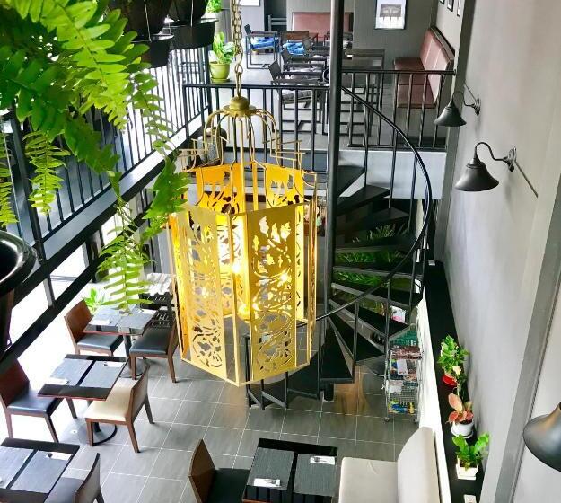 בית מלון כפרי The Beach Cha Am Guest House