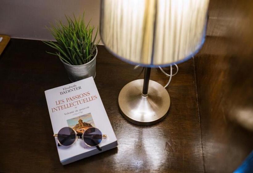 בית מלון כפרי The Beach Cha Am Guest House