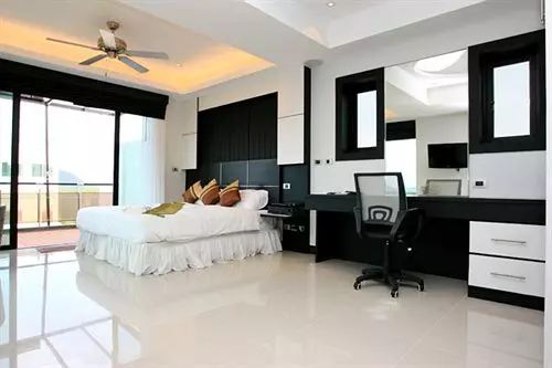 Отель The Idol Boutique Resort & Villa