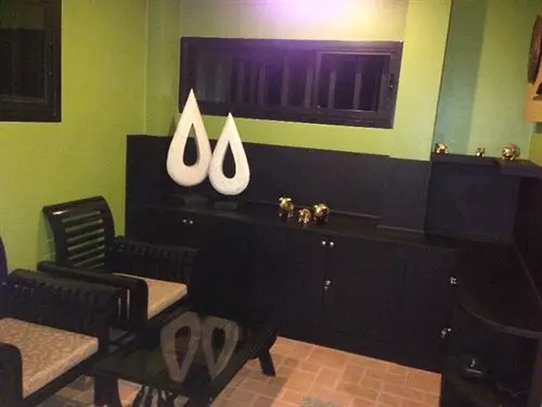 Отель The Idol Boutique Resort & Villa