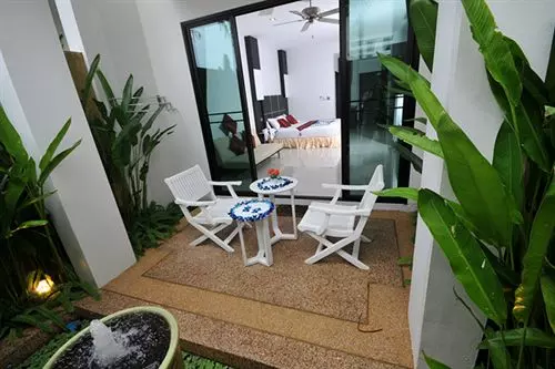 Отель The Idol Boutique Resort & Villa