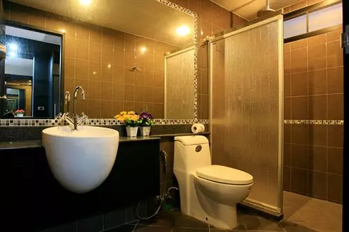 Отель The Idol Boutique Resort & Villa