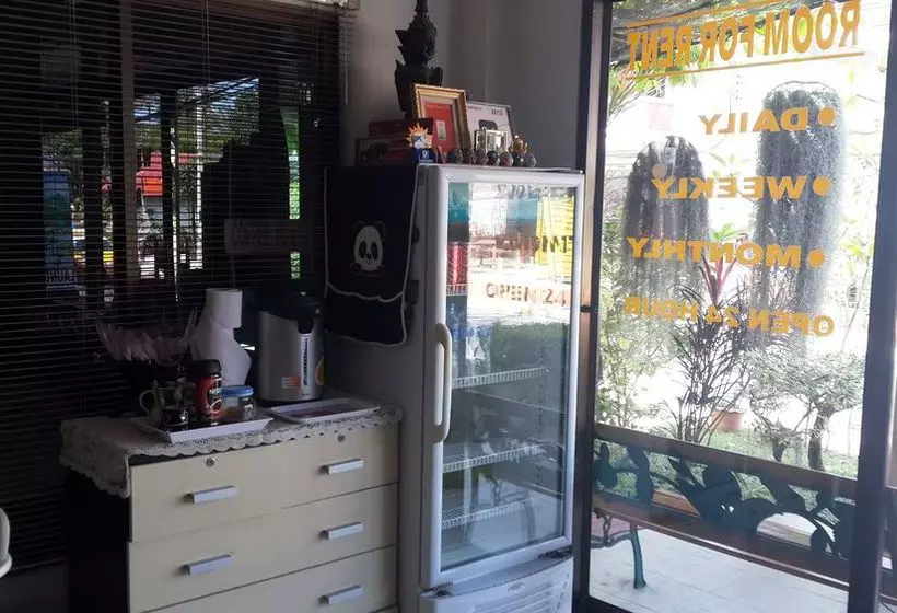 Hotelli The New Villa