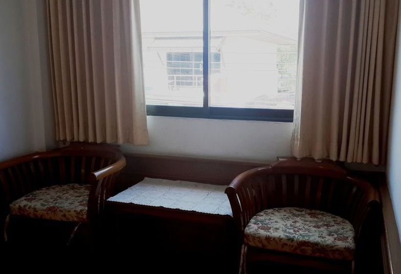 בית מלון כפרי The New Villa