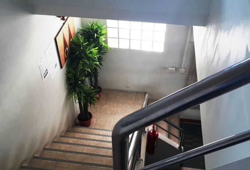 בית מלון כפרי The New Villa