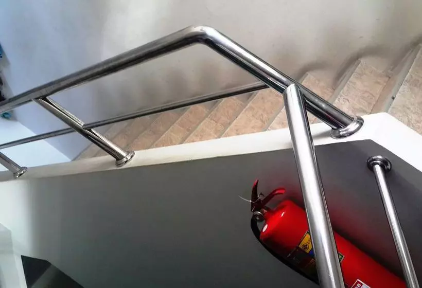 Hotelli The New Villa