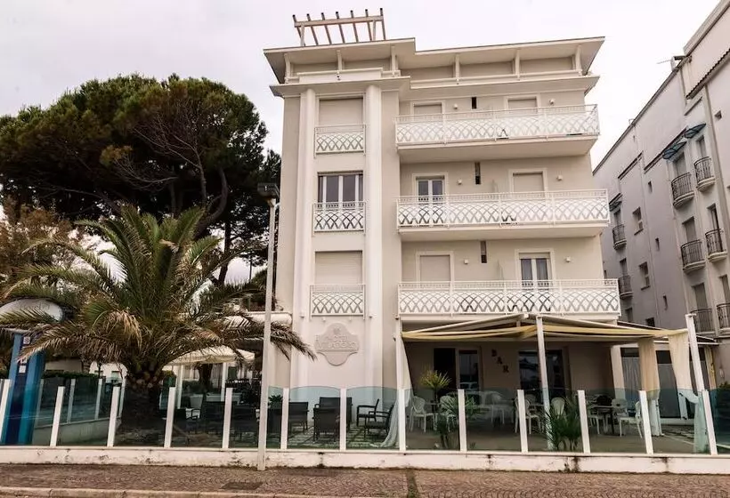 Отель Vela D'oro