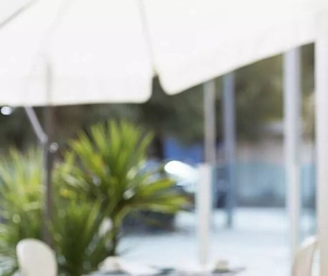 Отель Vela D'oro