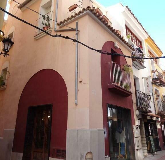 هاستل Residencial Art Brut