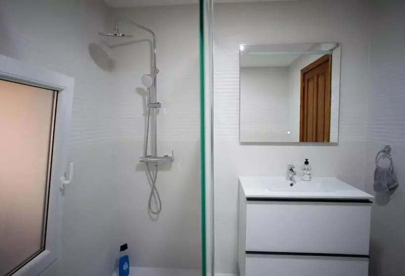 ユースホステル Residencial Art Brut