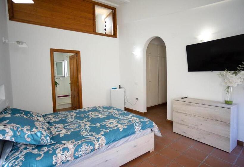 هاستل Residencial Art Brut