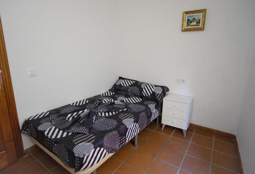 هاستل Residencial Art Brut