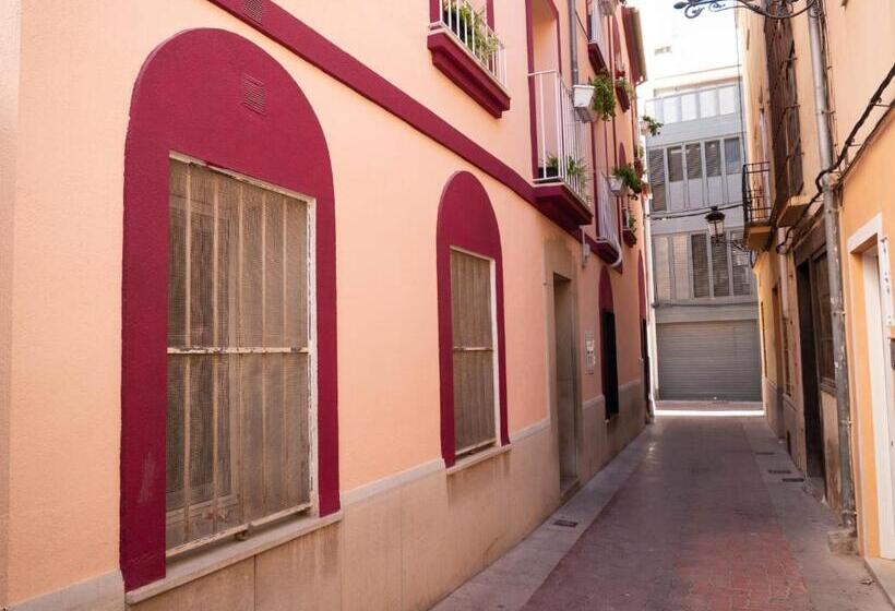 هاستل Residencial Art Brut