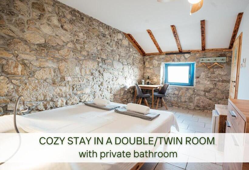 ベッドアンドブレックファースト Guesthouse Kamniti Rob