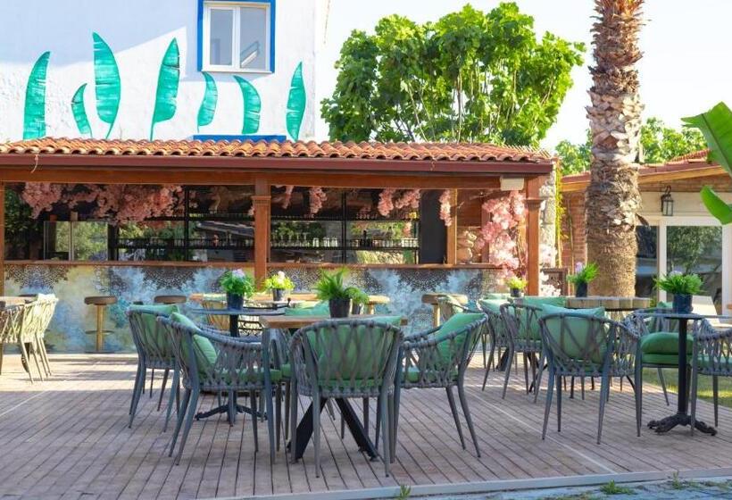 Etiz Hotels Alaçatı