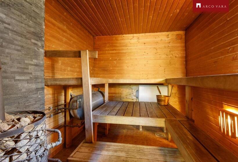 هتل Ratsu Turismitalu