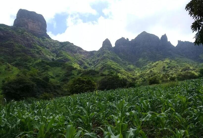 هتل São Jorge Village