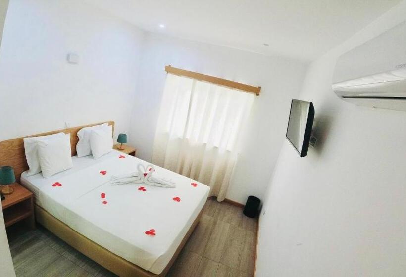 هتل São Jorge Village