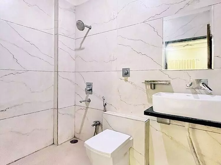 Jmc Hotel G9 Pithampur