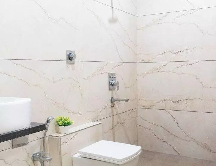 Jmc Hotel G9 Pithampur