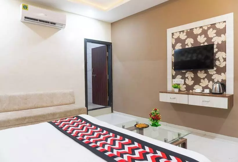 Jmc Hotel G9 Pithampur