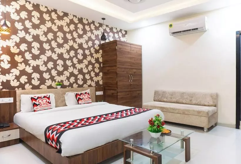 Jmc Hotel G9 Pithampur