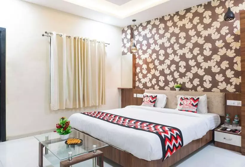 Jmc Hotel G9 Pithampur