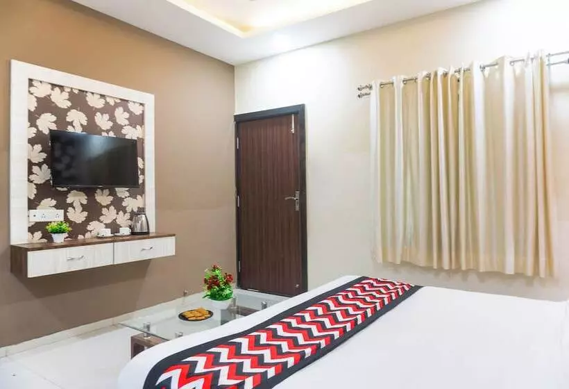 Jmc Hotel G9 Pithampur