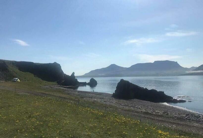 پانسیون Bergistangi Guest House