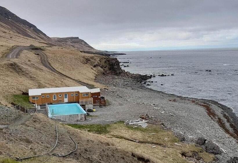 پانسیون Bergistangi Guest House