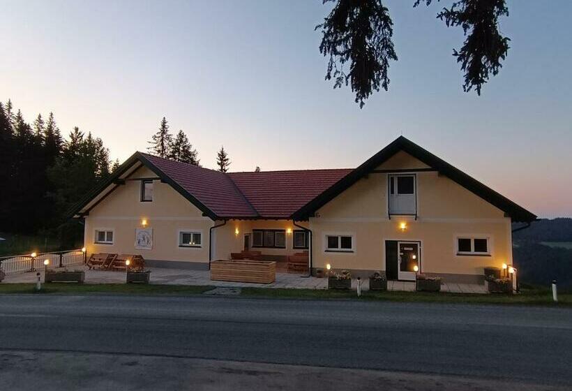 Pansiyon Gästehaus Hebalm, Family & Friends Auf 900 M2 Wohnfläche Erleben, Alleinnutzung Möglich