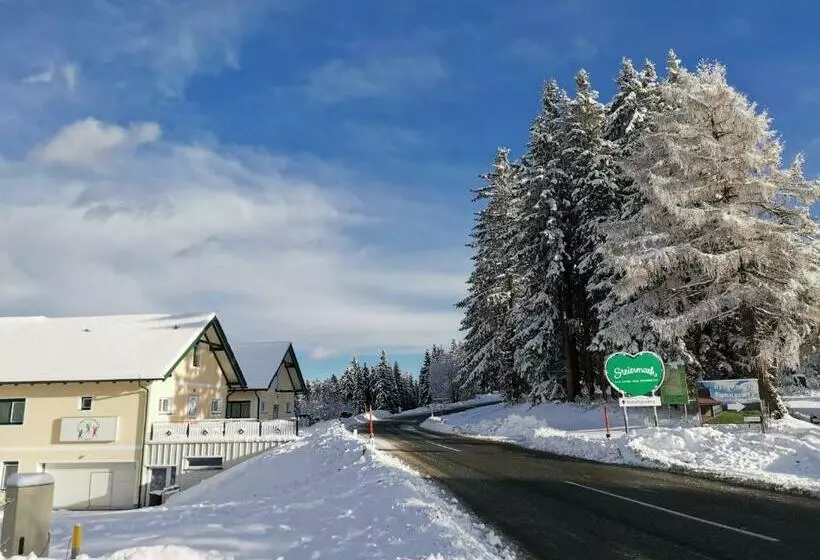 Majatalo Gästehaus Hebalm, Family & Friends Auf 900 M2 Wohnfläche Erleben, Alleinnutzung Möglich