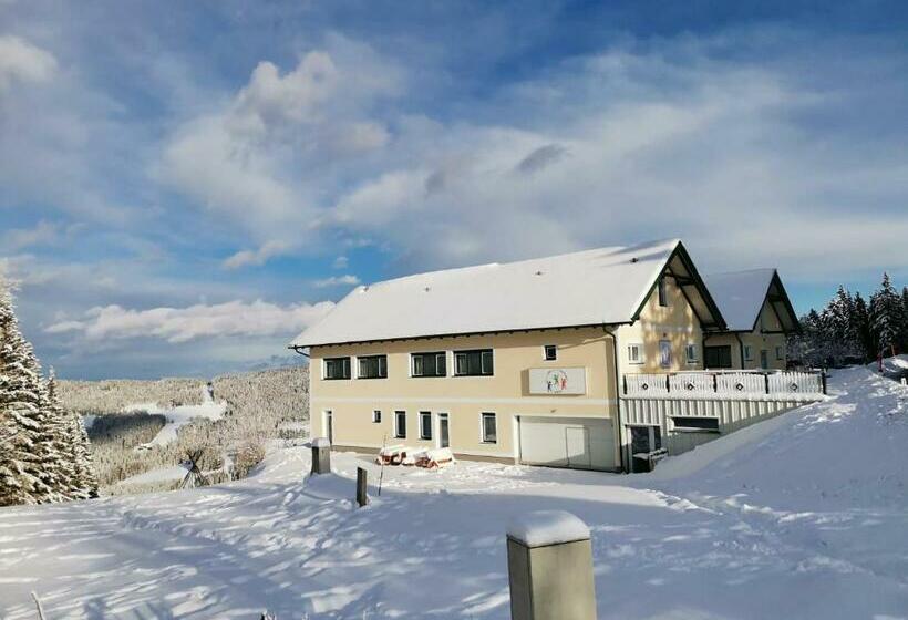 Pansiyon Gästehaus Hebalm, Family & Friends Auf 900 M2 Wohnfläche Erleben, Alleinnutzung Möglich